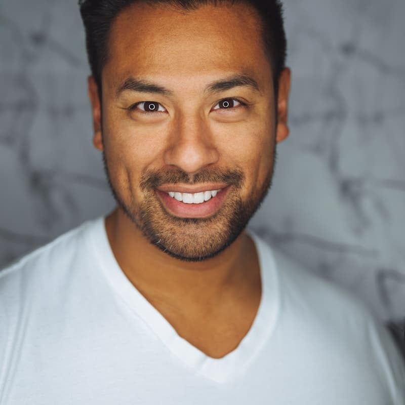 Alex Thompson
